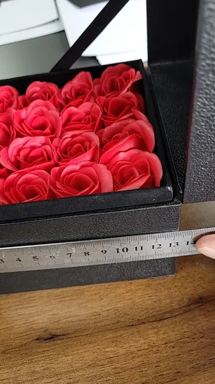 Hot-Selling Wholesale Direct Factory Cheap Red Paper Shopping Bag